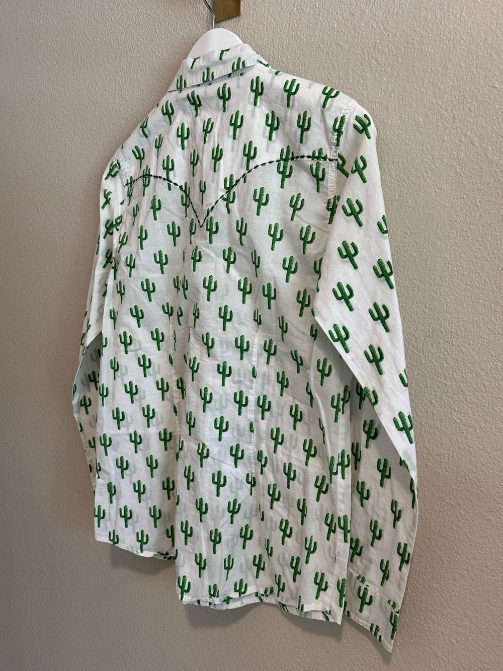 ☀️ WRANGLER Western Pearl Snap Shirt in Green Cactus Print - Picture 13 of 16